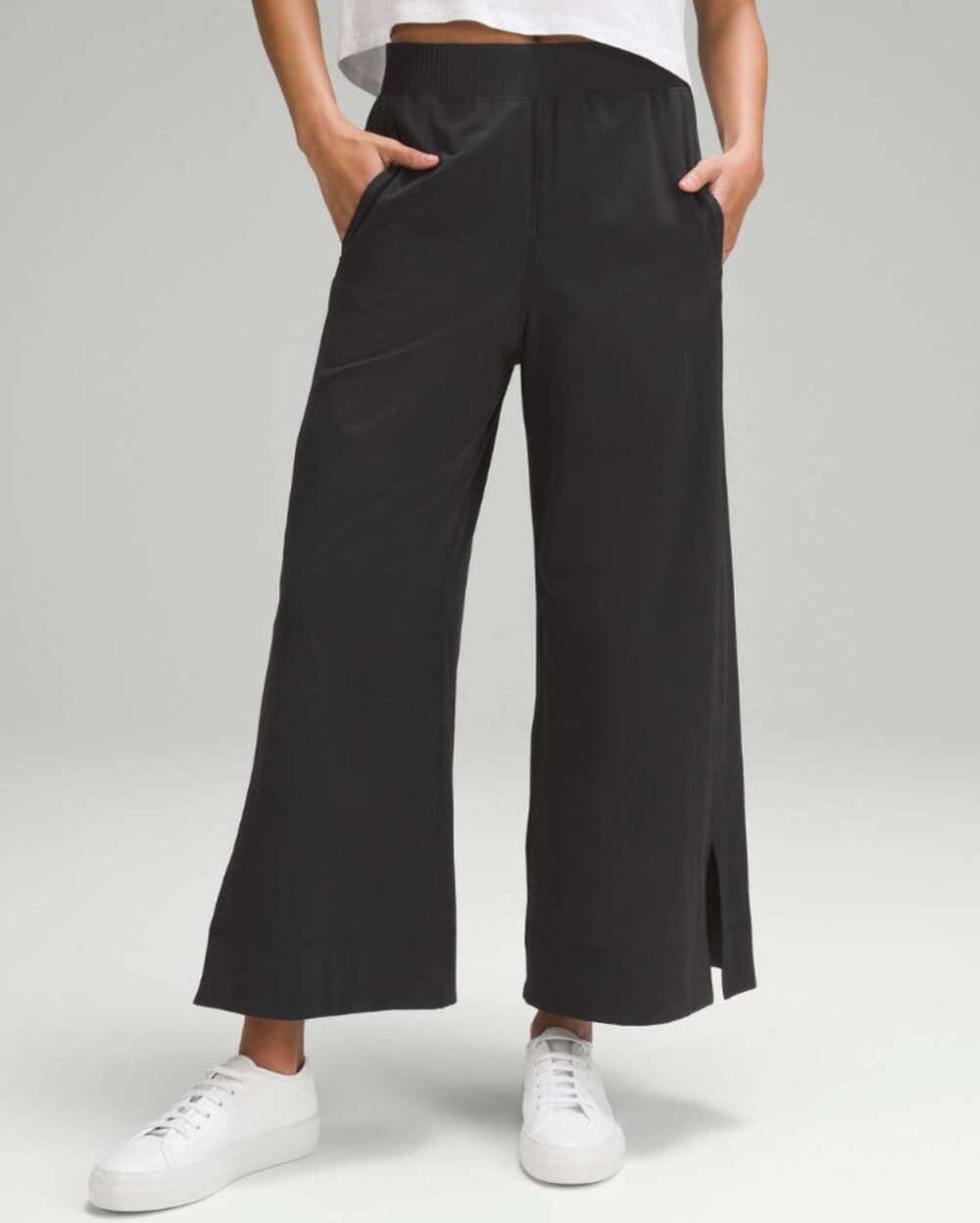 Lululemon Stretch Woven Wide-Leg High-Rise Cropped Pants Black Size Medium